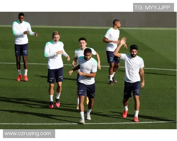 莫尔德与斯达激战正酣双方争夺关键积分的精彩对决分析